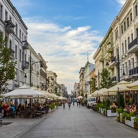 A Comfortable In The Center Of Od Lodž